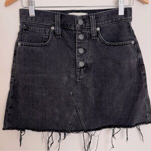 Madewell black Denim Skirt size 24